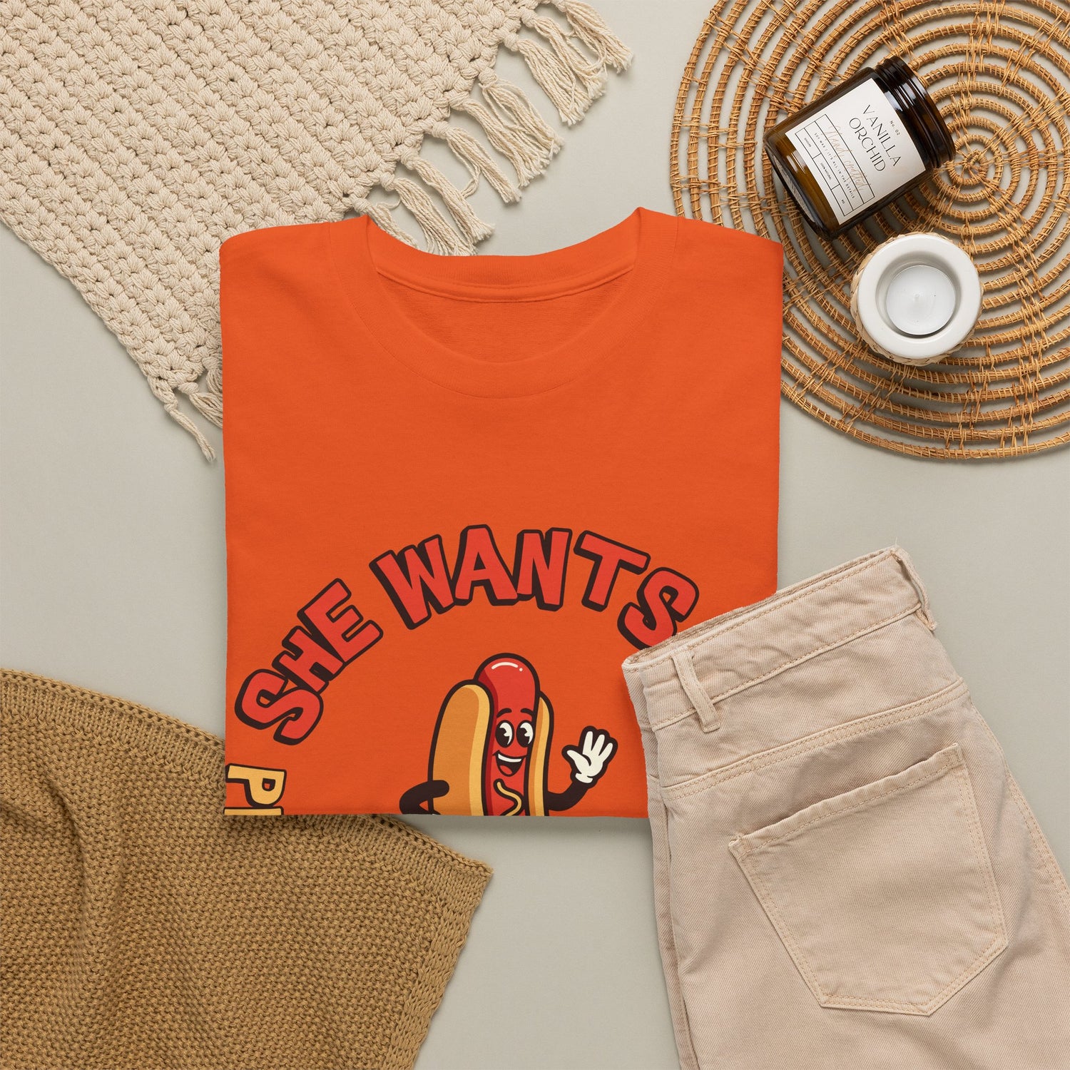 Hot Dog Graphic Tee - "She Wants To Play With My Schnitzel" Funny Retro Food Shirt