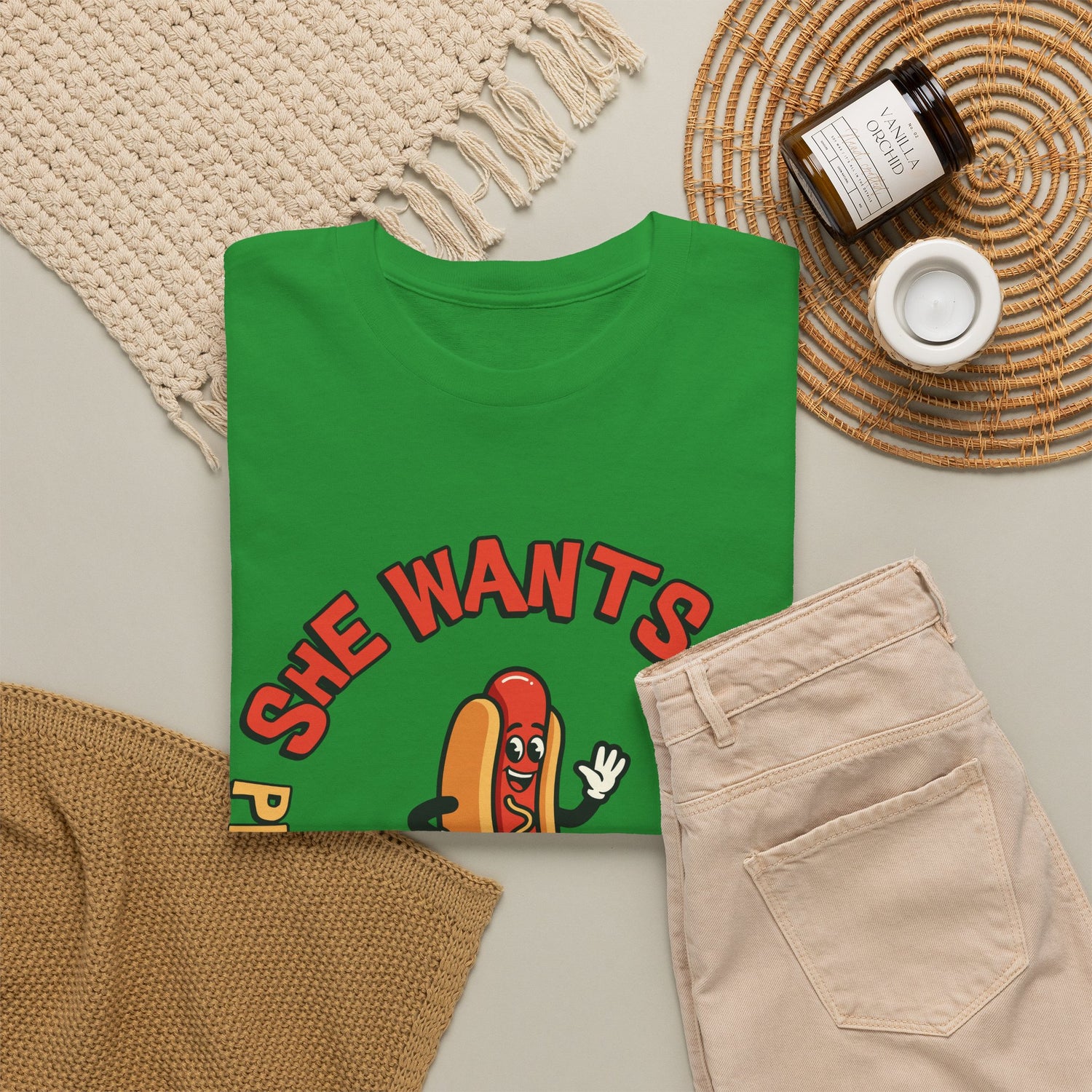 Hot Dog Graphic Tee - "She Wants To Play With My Schnitzel" Funny Retro Food Shirt